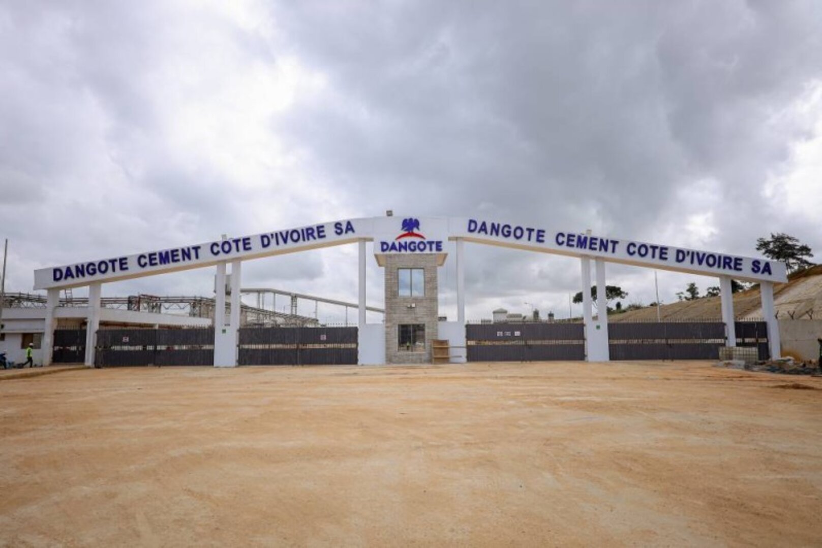 Industry & Investment: “Dangote Cement” Officially Launches Operations in Côte d’Ivoire